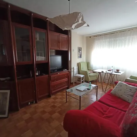 Apartamento Grande Zona Universidad Y Hospital Apartamento
