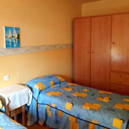 Apartamento Apartamento Grande Zona Universidad Y Hospital *
