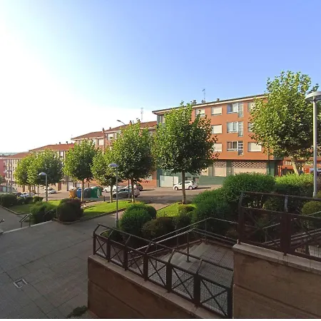 Apartamento Grande Zona Universidad Y Hospital Apartamento *